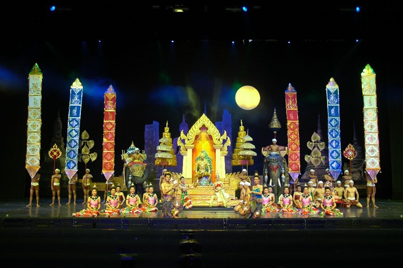 Thai Alangkarn Shows in Pattaya